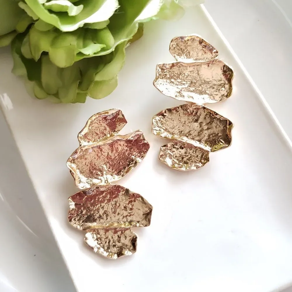 Zara Textured Golden Earrings